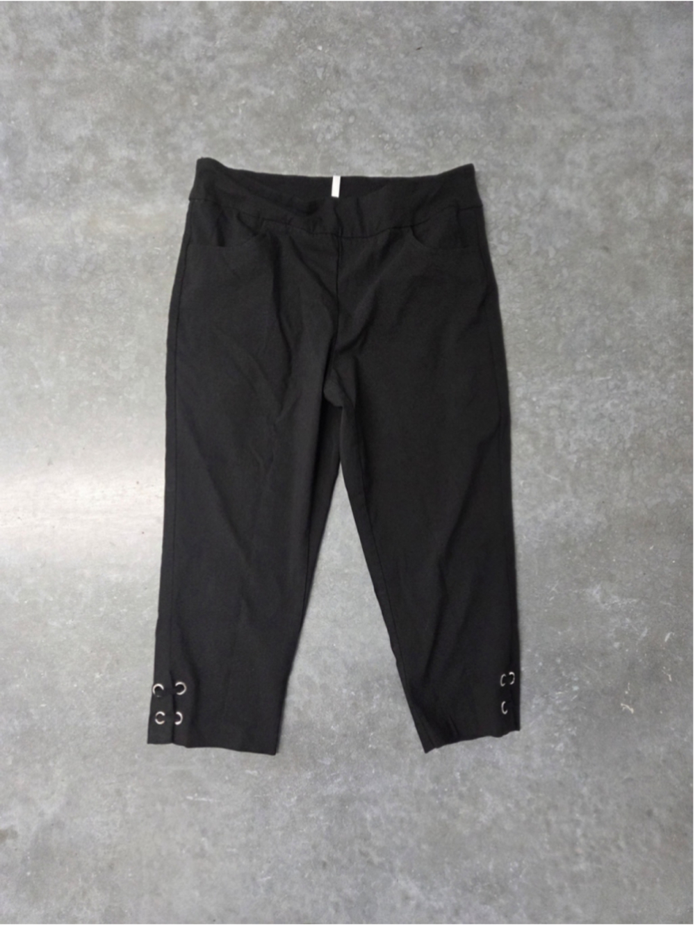 Kate Park Women's Black Summertime Capris Size 1X